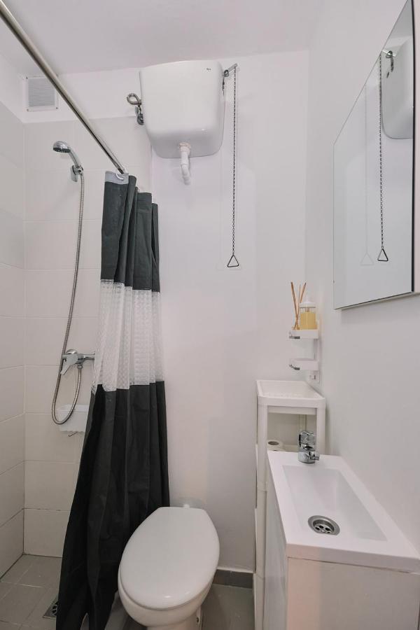 Dada Coliving & Rooms By Serendipia Turismo Сантяго де Компостела Екстериор снимка